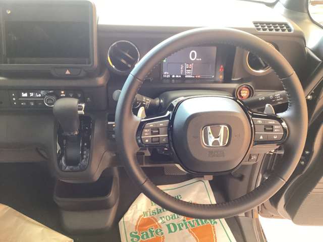 ホンダ Ｎ　ＢＯＸ カスタム ６６０ ターボ R8年 (近畿) 99