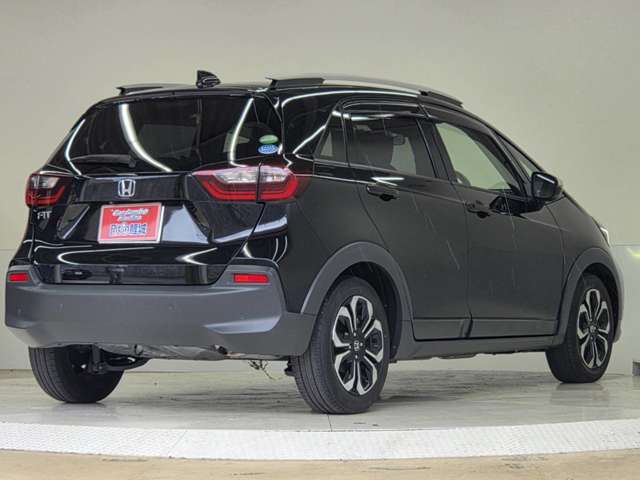ホンダ フィット １．３ クロスター R2年 (中国) 99