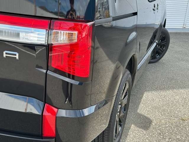 三菱 デリカ　Ｄ：５ ２．２ ブラック エディション ディーゼルターボ ４ＷＤ R7年 (近畿) 99