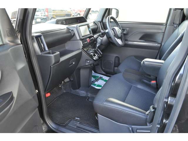ダイハツ タント ６６０ カスタム ＲＳ R5年 (近畿) 99