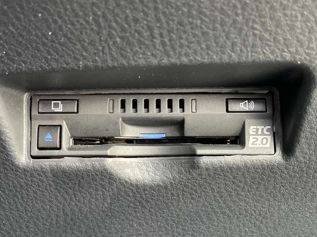 トヨタ Ｃ−ＨＲ ハイブリッド １．８ Ｇ モード ネロ セーフティ プラスＩＩ R3年 (東海) 99