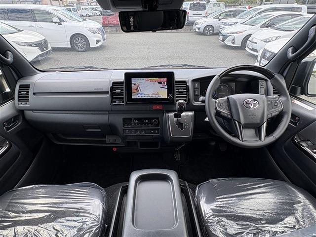 トヨタ ハイエースバン ２．８ スーパーＧＬ ダークプライムＩＩ ロングボディ ディーゼルターボ R8年 (九州・沖縄) 99