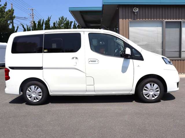日産 ＮＶ２００バネット フジカーズジャパン R8年 (東海) 99
