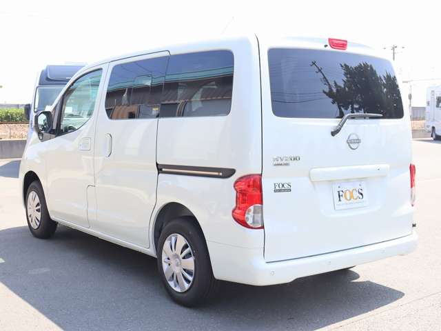 日産 ＮＶ２００バネット フジカーズジャパン R8年 (東海) 99