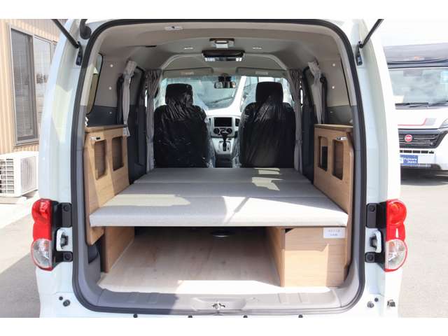 日産 ＮＶ２００バネット ＦＯＣＳ ルソ ＬＵＺ R8年 (東海) 99