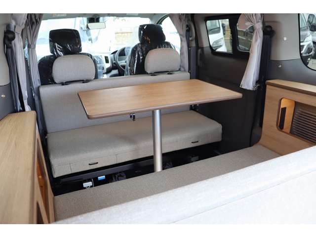 日産 ＮＶ２００バネット ＦＯＣＳ ルソ ＬＵＺ R8年 (東海) 99