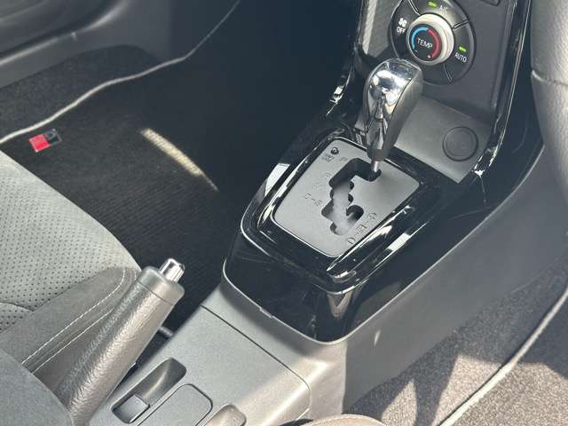 トヨタ コペン ６６０ ＧＲ スポーツ R5年 (東海) 99