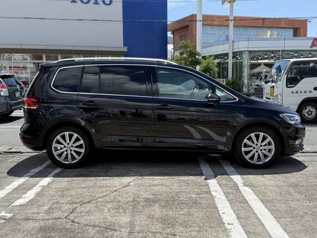 フォルクスワーゲン ゴルフトゥーラン ＴＳＩ　ハイライン H30年 (東海) 99