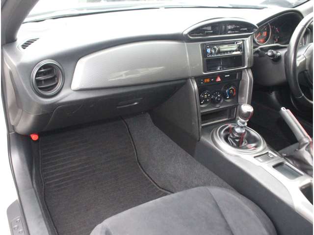 スバル ＢＲＺ ２．０ ＲＡ H25年 (関東) 99