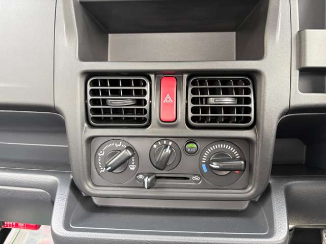 日産 クリッパートラック ６６０ ＤＸ ４ＷＤ R8年 (関東) 99