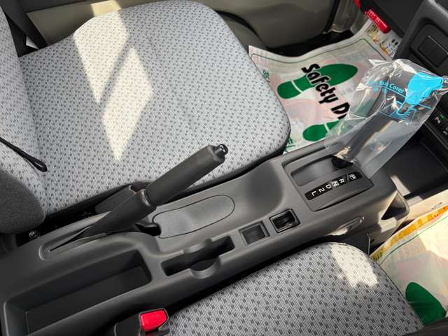 日産 クリッパートラック ６６０ ＤＸ ４ＷＤ R8年 (関東) 99