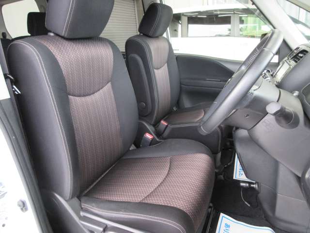 日産 セレナ ２．０ ハイウェイスター Ｖセレクション＋ＳＡＦＥＴＹ Ｓ－ＨＹＢＲＩＤ H27年 (関東) 99