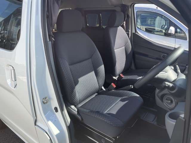 日産 ＮＶ２００バネット ＦＯＣＳ R8年 (関東) 99
