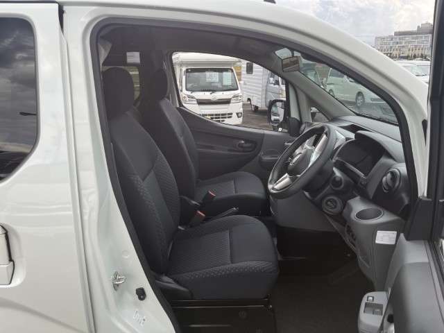 日産 ＮＶ２００バネット ＦＯＣＳ R8年 (関東) 99