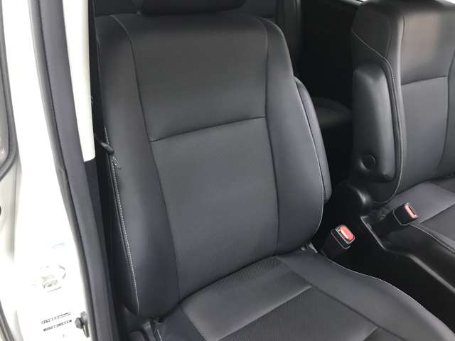 トヨタ エスクァイア ２．０ ＧＩ H26年 (近畿) 99