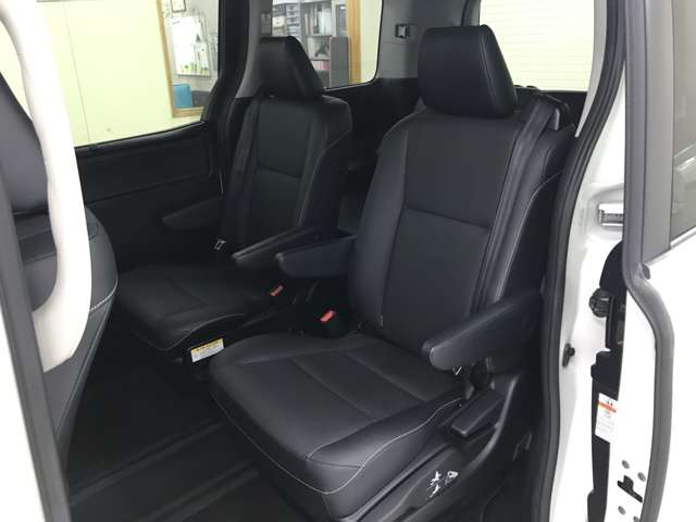 トヨタ エスクァイア ２．０ ＧＩ H26年 (近畿) 99