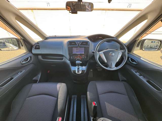 日産 セレナ ２．０ ハイウェイスター Ｖセレクション H24年 (近畿) 99