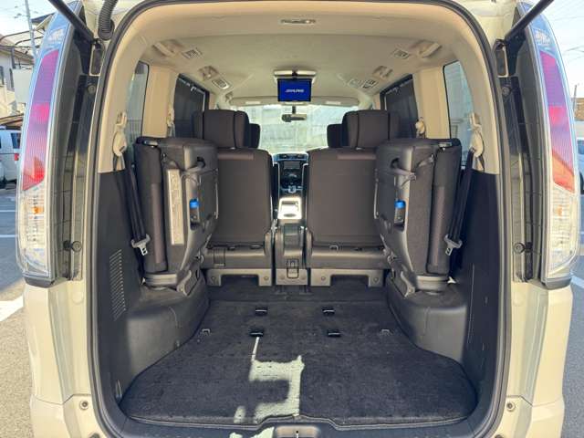 日産 セレナ ２．０ ハイウェイスター Ｖセレクション H24年 (近畿) 99