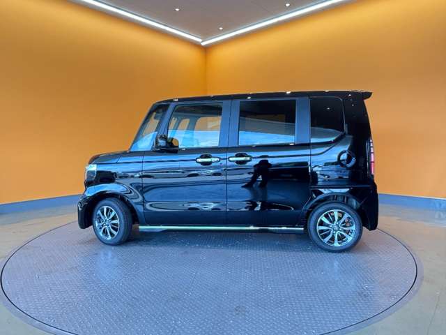 ホンダ Ｎ　ＢＯＸ カスタム ６６０ R8年 (近畿) 99