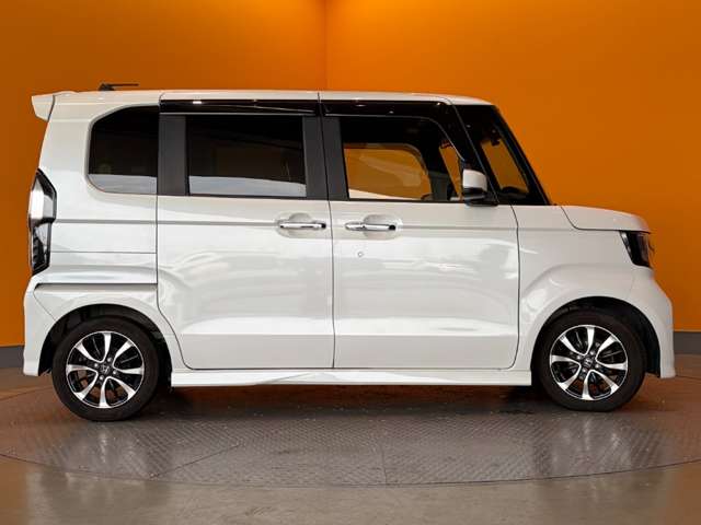 ホンダ Ｎ　ＢＯＸ カスタム ６６０ Ｇ Ｌ ホンダセンシング R1年 (近畿) 99