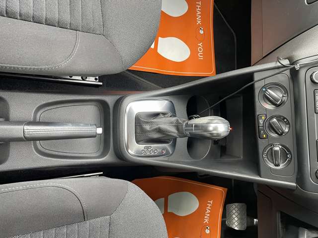 フォルクスワーゲン ポロ ＴＳＩ　コンフォートライン　ブルーモーションテクノロジー H25年 (近畿) 99