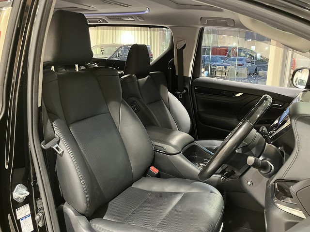 トヨタ ヴェルファイア　ハイブリッド ハイブリッド ２．５ ＺＲ Ｇエディション Ｅ－ＦＯＵＲ ４ＷＤ R2年 (近畿) 99