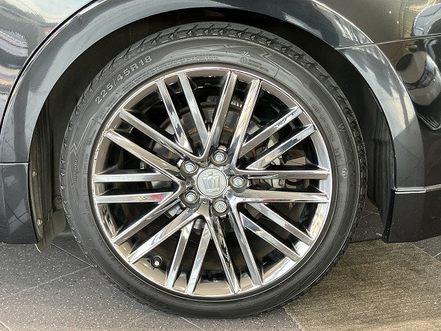 トヨタ クラウン　ハイブリッド ハイブリッド ２．５ Ｓ H25年 (近畿) 99
