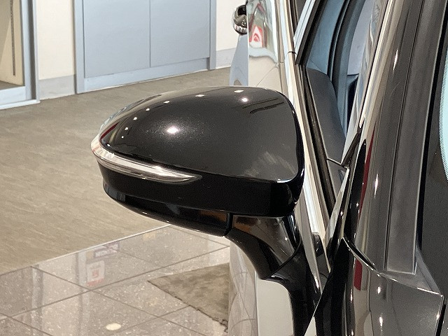 トヨタ クラウン　ハイブリッド ハイブリッド ２．５ Ｓ H25年 (近畿) 99