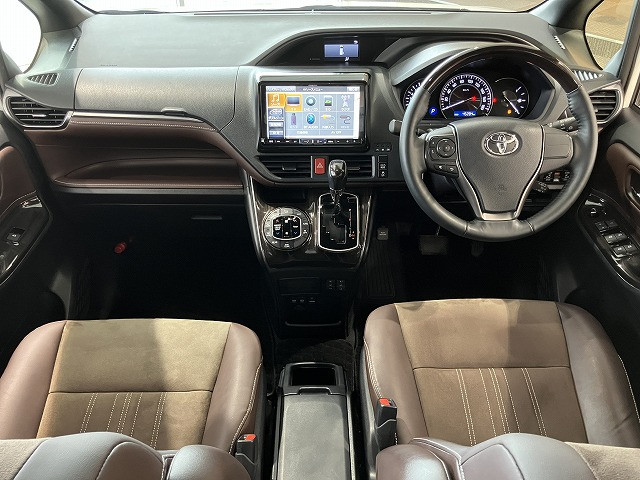 トヨタ エスクァイア ２．０ ＧＩ プレミアムパッケージ H30年 (近畿) 99