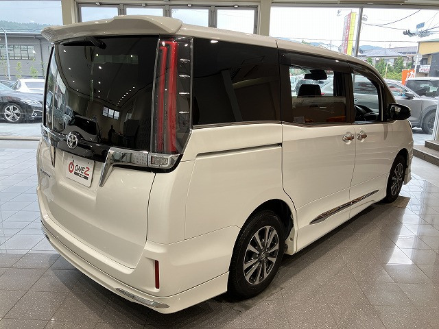 トヨタ エスクァイア ２．０ ＧＩ プレミアムパッケージ H30年 (近畿) 99