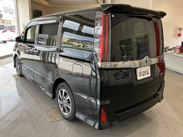 トヨタ ノア ２．０ ＳＩ ＷＸＢ H30年 (近畿) 99