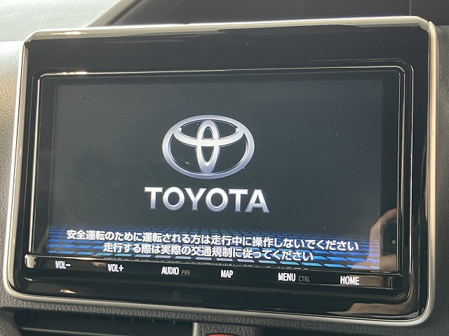 トヨタ ノア ２．０ ＳＩ ＷＸＢ H30年 (近畿) 99