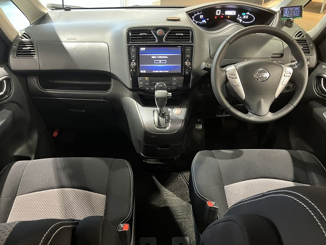 日産 セレナ ２．０ ライダー パフォーマンススペック ブラックライン ＺＺ Ｓ－ＨＹＢＲＩＤ H27年 (近畿) 99