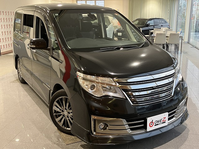 日産 セレナ ２．０ ライダー パフォーマンススペック ブラックライン ＺＺ Ｓ－ＨＹＢＲＩＤ H27年 (近畿) 99