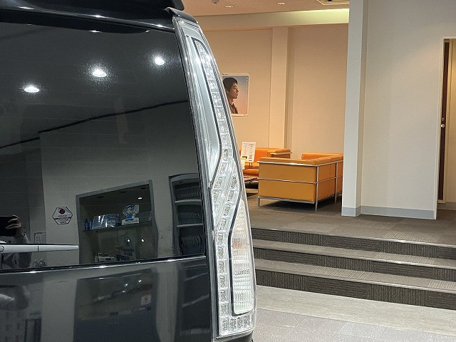 日産 セレナ ２．０ ライダー パフォーマンススペック ブラックライン ＺＺ Ｓ－ＨＹＢＲＩＤ H27年 (近畿) 99