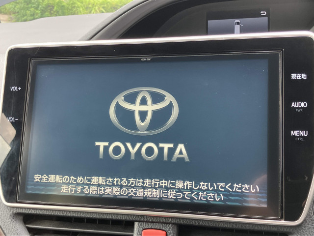 トヨタ エスクァイア ２．０ ＧＩ プレミアムパッケージ H29年 (近畿) 99