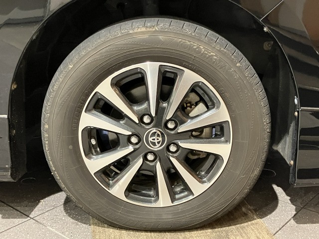 トヨタ エスクァイア ２．０ ＧＩ プレミアムパッケージ H29年 (近畿) 99