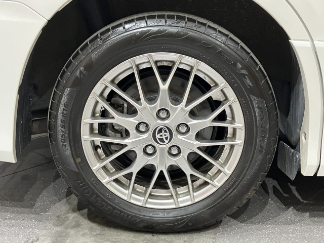 トヨタ ヴォクシー １．８ ハイブリッド ＺＳ 煌ＩＩＩ R3年 (近畿) 99