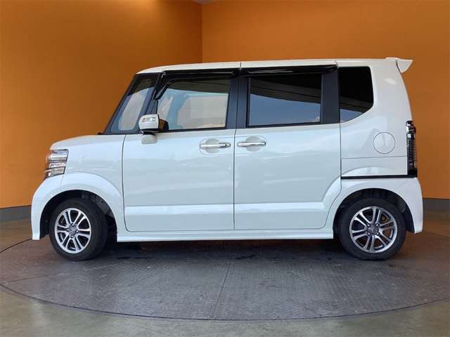 ホンダ Ｎ　ＢＯＸ ６６０ カスタムＧ ＳＳパッケージ H29年 (近畿) 99