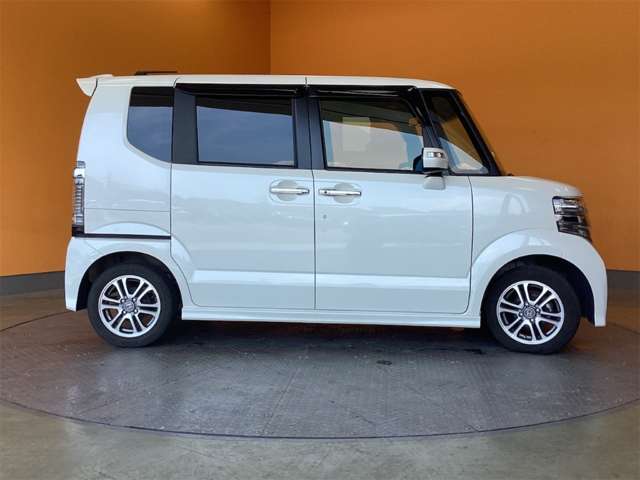 ホンダ Ｎ　ＢＯＸ ６６０ カスタムＧ ＳＳパッケージ H29年 (近畿) 99