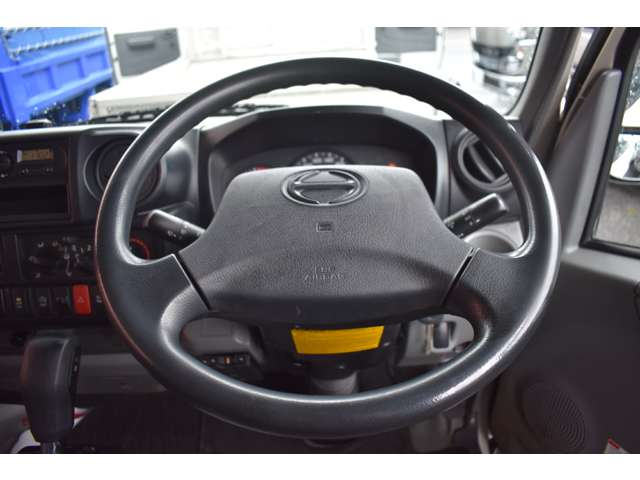 日野自動車 デュトロ ４．０ＤＴ R1年 (近畿) 99