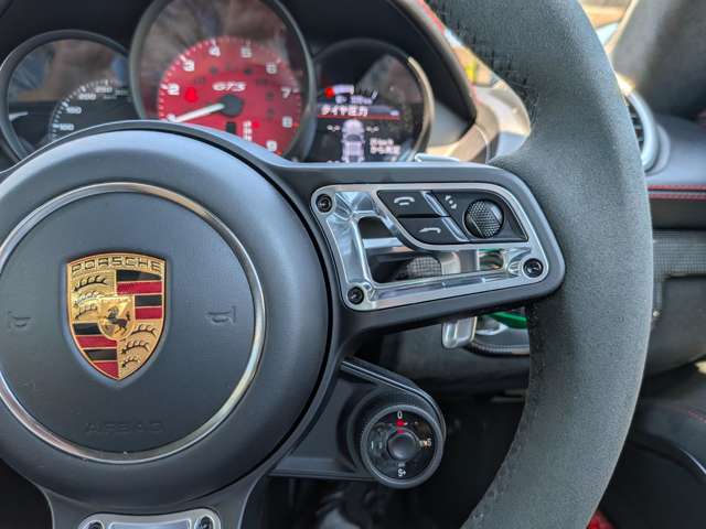 ポルシェ ７１８ケイマン ＧＴＳ ４．０ ＰＤＫ R4年 (中国) 99