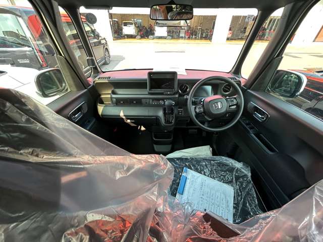 ホンダ Ｎ　ＢＯＸ カスタム ６６０ R8年 (四国) 99