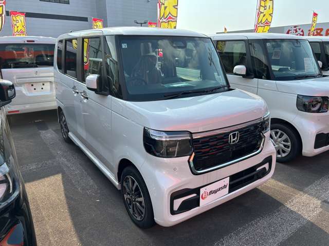 ホンダ Ｎ　ＢＯＸ カスタム ６６０ R8年 (四国) 99