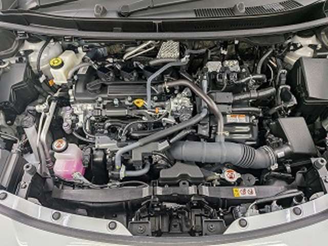 トヨタ ヤリスクロス　ハイブリッド １．５ ハイブリッド Ｚ Ｅ－ＦＯＵＲ ４ＷＤ R7年 (東北) 99