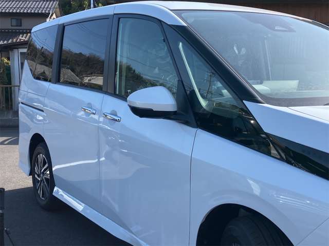 日産 セレナ ２．０ ハイウェイスターＶ R8年 (東海) 99