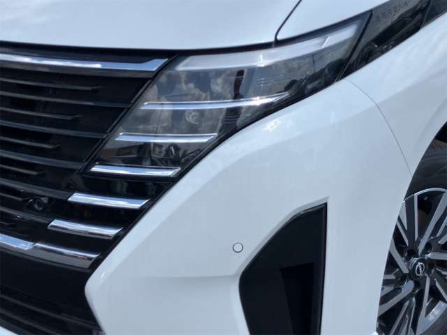 日産 セレナ １．４ Ｅ－ＰＯＷＥＲ ハイウェイスターＶ R8年 (東海) 99