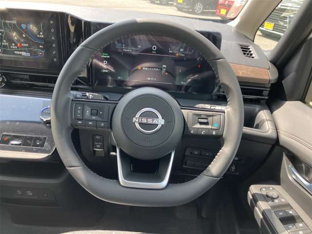 日産 セレナ １．４ Ｅ－ＰＯＷＥＲ ハイウェイスターＶ R8年 (東海) 99