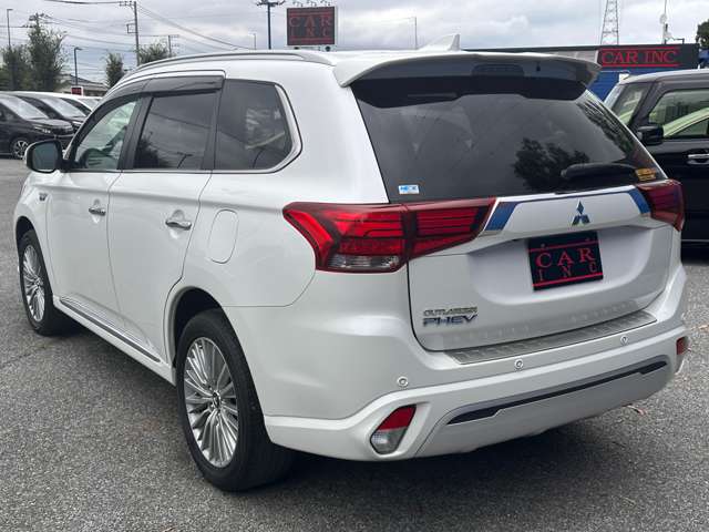 三菱 アウトランダーＰＨＥＶ ２．４ Ｇ ４ＷＤ R1年 (関東) 99