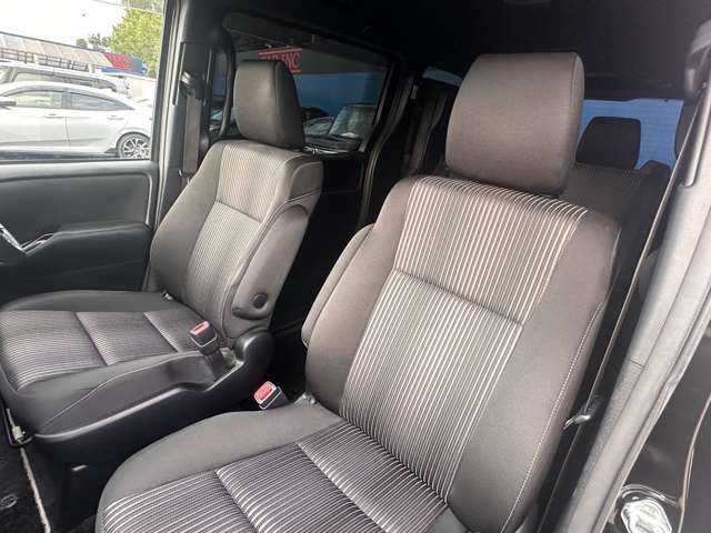 トヨタ ヴォクシー ２．０ ＺＳ 煌 H29年 (関東) 99